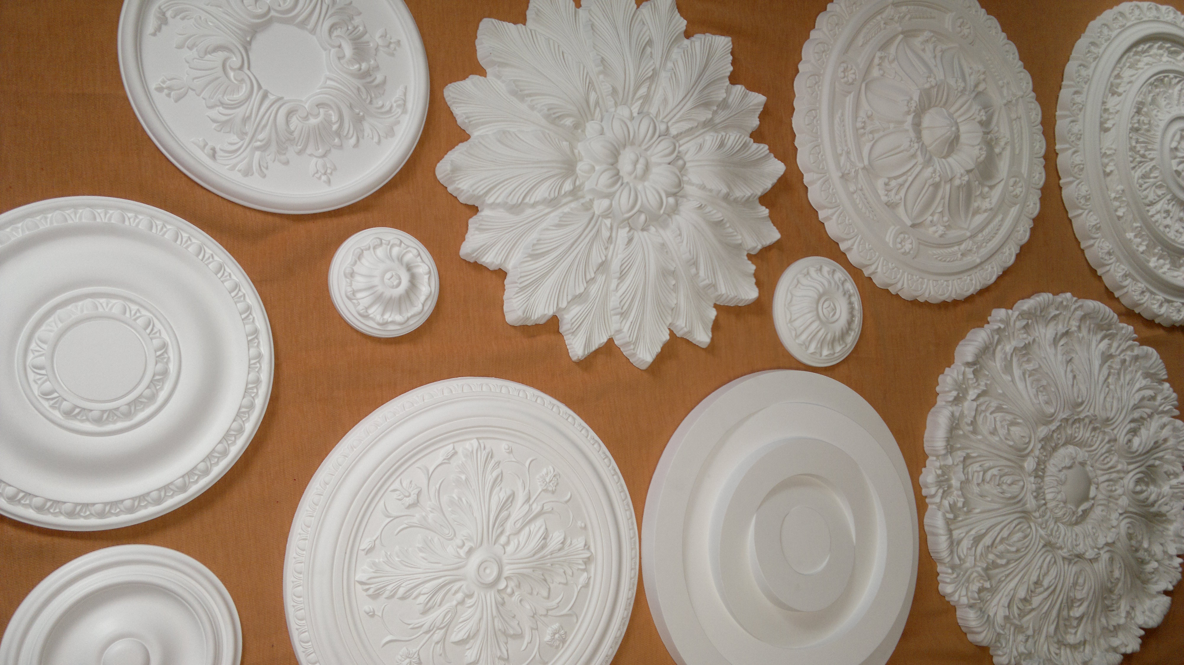 Ceiling Centres